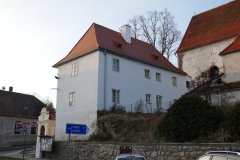 opravená část kláštera
