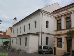 pohled zezadu zprava
