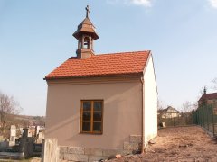 pohled zezadu zprava