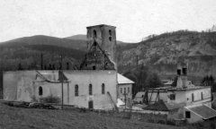 kostel po požáru