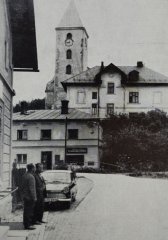 starší foto kostela