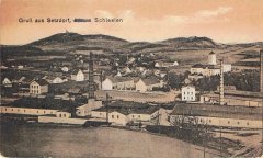 starší pohlednice vsi s kostelem