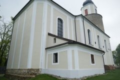pohled zezadu zleva