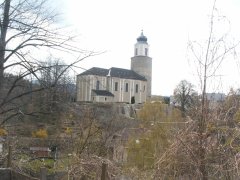 pohled zezadu zleva