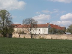 celkový pohled na bývalý klášter