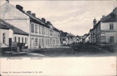 starší foto kaple (vpravo)