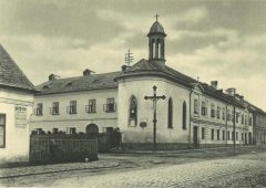 starší pohlednice kaple