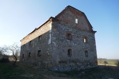 pohled zezadu zprava