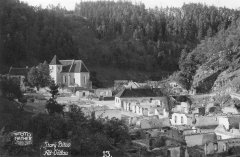 historické foto kaple (vpravo)