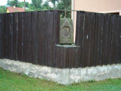 kaplička ještě v zahradě soukromého domu
