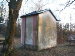 pohled zezadu zprava