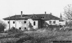 historické foto kaple se zámkem