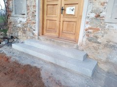 pohled na nové schodiště