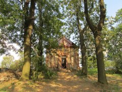 pohled zepředu - nové krovy