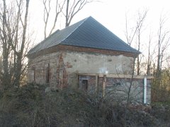 pohled zezadu zprava