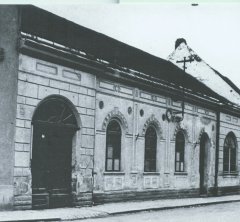 starší foto synagogy