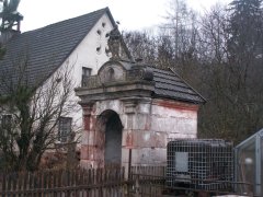 pohled zepředu zprava