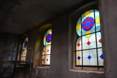 interiér synagogy během oprav