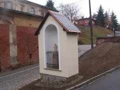 pohled zepředu zprava
