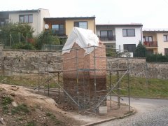 pohled zezadu zleva