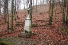 okolí Tří křížů - Ukřižovaný