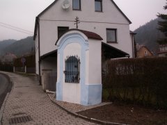 pohled zepředu zprava