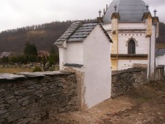 pohled zezadu zprava