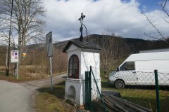 pohled zepředu zprava