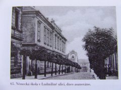 historické foto budovy německé školy