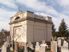 pohled zezadu zleva