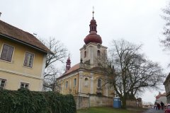 pohled zepředu zleva
