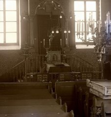 původní interiér synagogy - Aron ha-kodeš