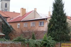 pohled zezadu zprava
