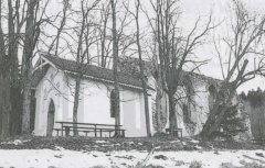 torzo kostela s kaplí Nejsvětější Trojice