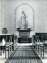starší foto interiéru synagogy