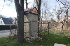 pohled zezadu zprava