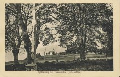 kříž přemístěný již v roce 1899 na začátek později (1916) vzniklé křížové cesty