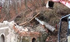 demolice původní kaple
