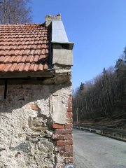 pohled zleva