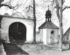 starší foto kaple
