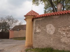 pohled zezadu zprava