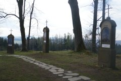 kapličky křížové cesty