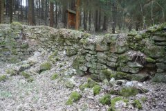 pohled do interiéru - pravá stěna