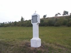zastavení křížové cesty zepředu zprava