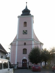 průčelí kostela