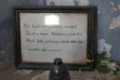nápis dokládající vznik kaple