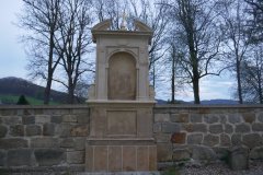 kaplička křížové cesty zepředu