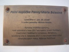 pamětní deska s věnováním