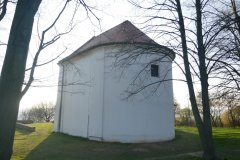 pohled zezadu zprava