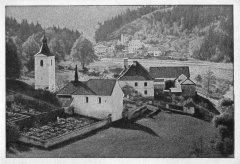 celkový pohled na areál s kostelem